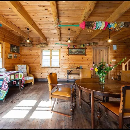 Large, Atmospheric In The Countryside Holiday home