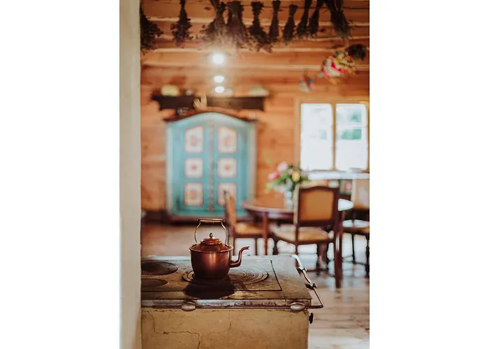 Large, Atmospheric In The Countryside * Belczna