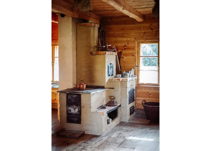 Holiday home Large, Atmospheric In The Countryside Belczna