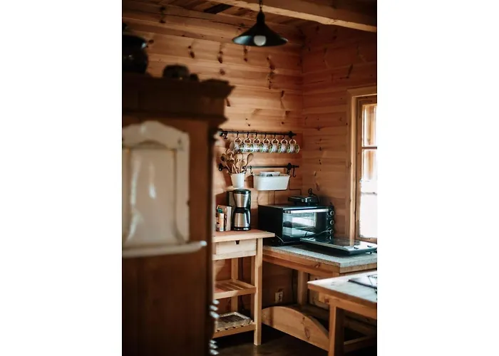 Large, Atmospheric In The Countryside Holiday home *